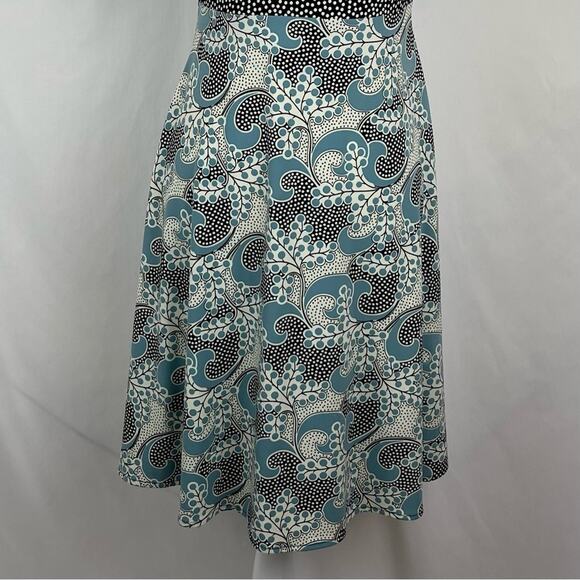 Maggy London Teal White Babydoll Floral Print Feminine Dress NWOT Size 4P - Picture 4 of 11
